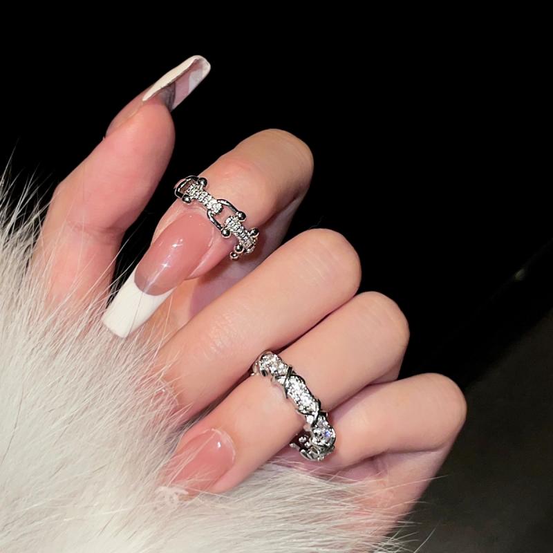 リング 指輪 アクセサリー レディース おしゃれ ファッション クール アジャスタブル 女性 ハイエンド ジルコン 人差し指 エレガント シンプル ミニマル 韓...