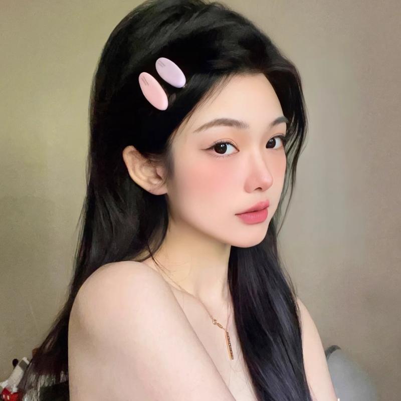 ヘアクリップ アクセサリー レディース おしゃれ ファッション 夏 ブロークンヘア サイドクリップ デイリー かわいい シンプル 韓国 カジュアル スタイリッシ...