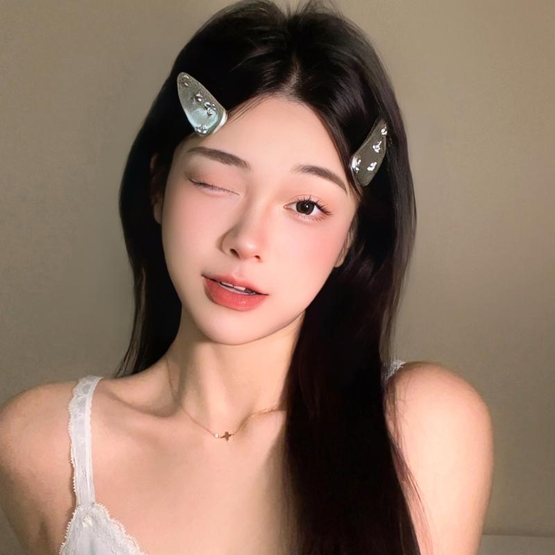 ヘアピン アクセサリー レディース おしゃれ ファッション シルバー ブラック クリップ サイドクリップ 前髪 デイリー 仕上げ 女性 ショートヘア シンプル