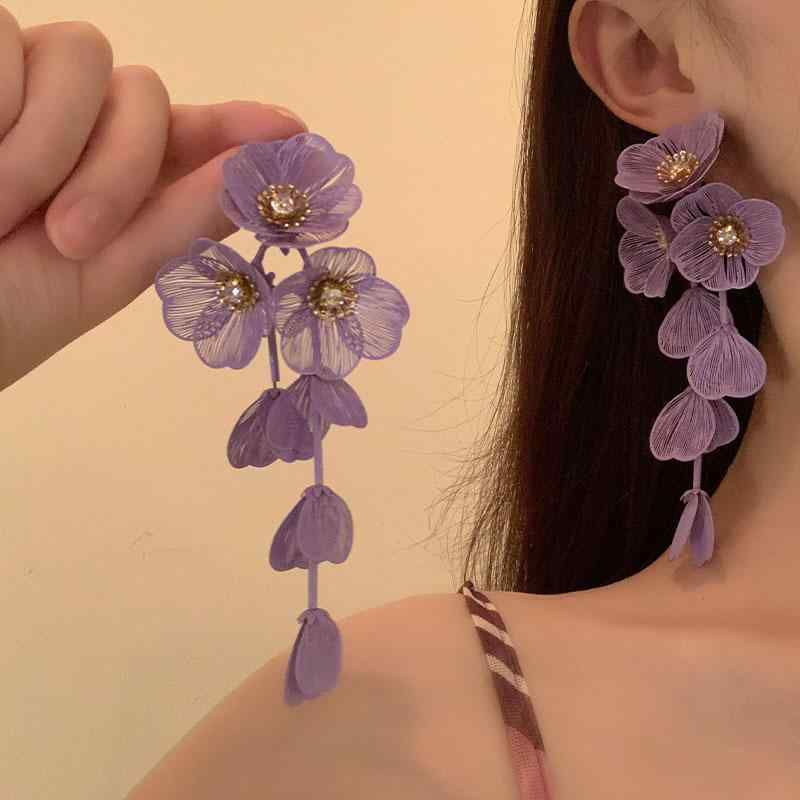 ピアス アクセサリー レディース おしゃれ ファッション フラワー レトロ 誇張 パープル メタル ロング タッセル ホリデー ボヘミアン プレゼント フェミニ...