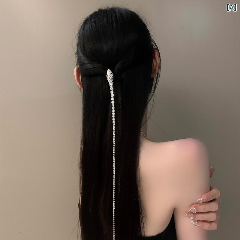 ヘアピン ロング レディース おしゃれ ファッション アクセサリー 女性 蛇型 夏 編み込み ラインストーン 韓国 キラキラ エレガント スネーク 髪飾り