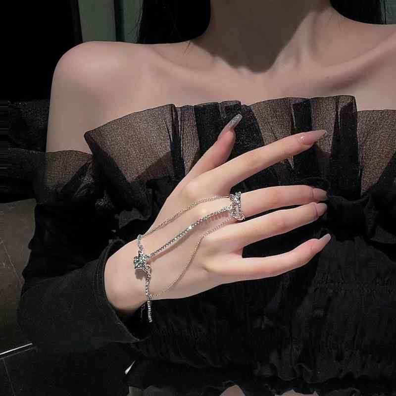 ブレスレット アクセサリー レディース おしゃれ ファッション 高級感 ジルコン 夏 ハイエンド 漢服 ハンドアクセサリー カジュアル 韓国 エレガント 女性