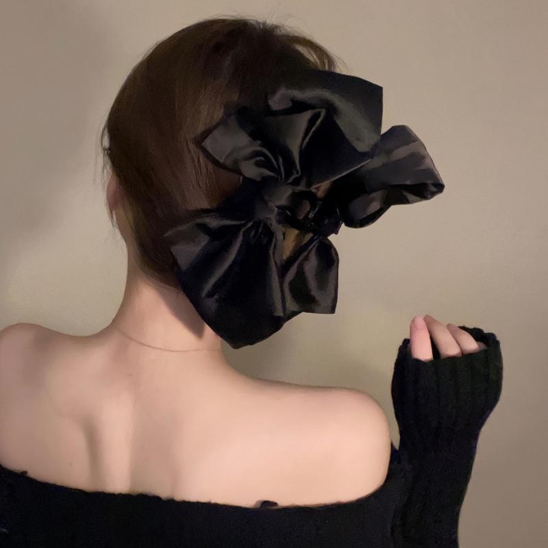ヘアクリップ リボン 大きめ アクセサリー レディース おしゃれ ファッション 黒 韓国 シック エレガント カジュアル デイリー プレゼント かわいい 女性