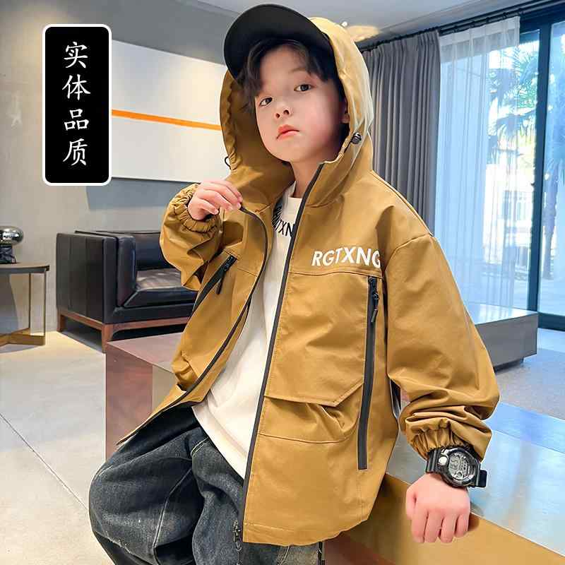 子供服 トップス 男の子 ボーイズ ジャケット ウインドブレーカー フード付き 春秋 防水 防寒 軽量 通学 レジャー アウトドア キッズ