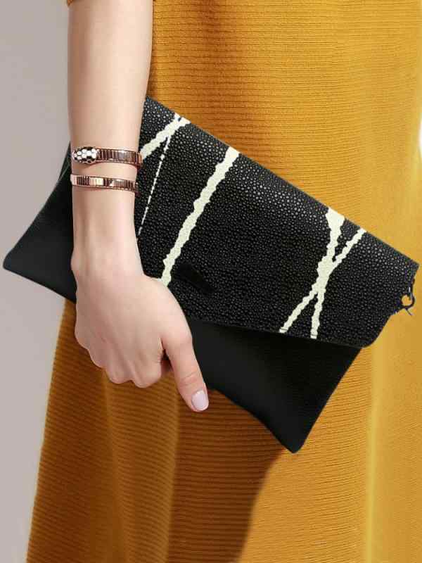 クラッチバッグ レディース エンベロープ レザー アメリカン ショルダーバッグ ジッパー ポケット 旅行..