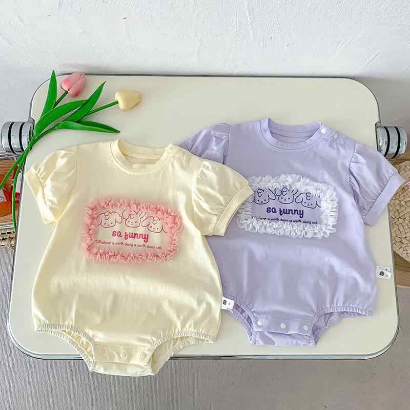 ベビーウェア 夏 赤ちゃん 女の子 韓国 コットン プリント フリル カバーオール ロンパース 半袖 プルオーバー ラウンドネック 薄手 軽量 柔らかい 動きやすい お出かけ 外出 自宅用 かわいい プレゼント