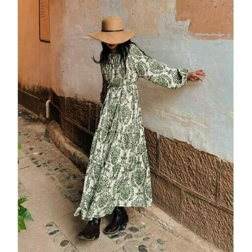 ワンピース 女性 秋 花柄 パフ袖ロングドレス 北欧スタイル 草原服 ボタニカル リゾート ベルト単品 フェミニン レディース エレガント 海辺 風通し ワンピース 女性 秋 花柄 パフ袖ロングドレス 北欧スタイル 草原服 ボタニカル リゾート ベルト単品 フェミニン レディース エレガント 海辺 風通し