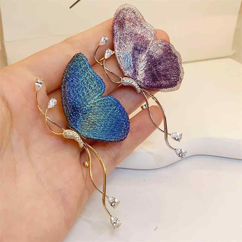 ブローチ 蝶 入学式 卒業式 セレモニー 胸飾り チャイナ風 刺繍 バタフライ レディース ハイエンド 高級感 精巧 スーツ ファッション コサージュ シンプル おしゃれ