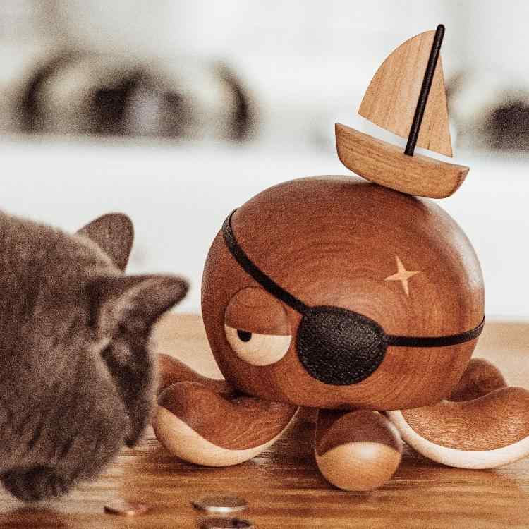 インテリア 置物 タコ キャプテン 貯金箱 装飾品 無垢材 子供 ハイエンド 船長飾り ギフト ユニーク オ..