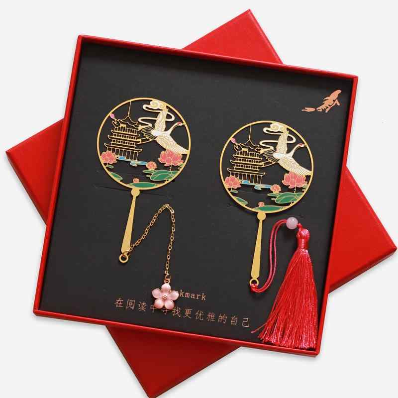 ブックマーク しおり 中国雑貨 金属 本 創造的 レトロ かわいい おしゃれ 贈り物 学生 魅力的 実用的 ギフトボックス ギフト用