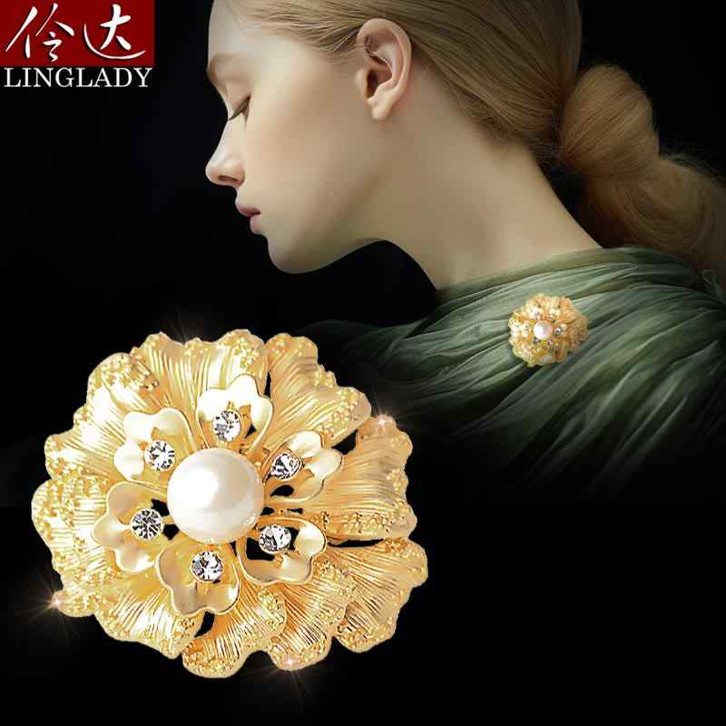 ブローチ おしゃれ ゴールデン 椿の花 レディース コート ファッション コサージュ 入学式 卒業式 バレンタイン デー ギフト カーディガン ピン アクセサリ...