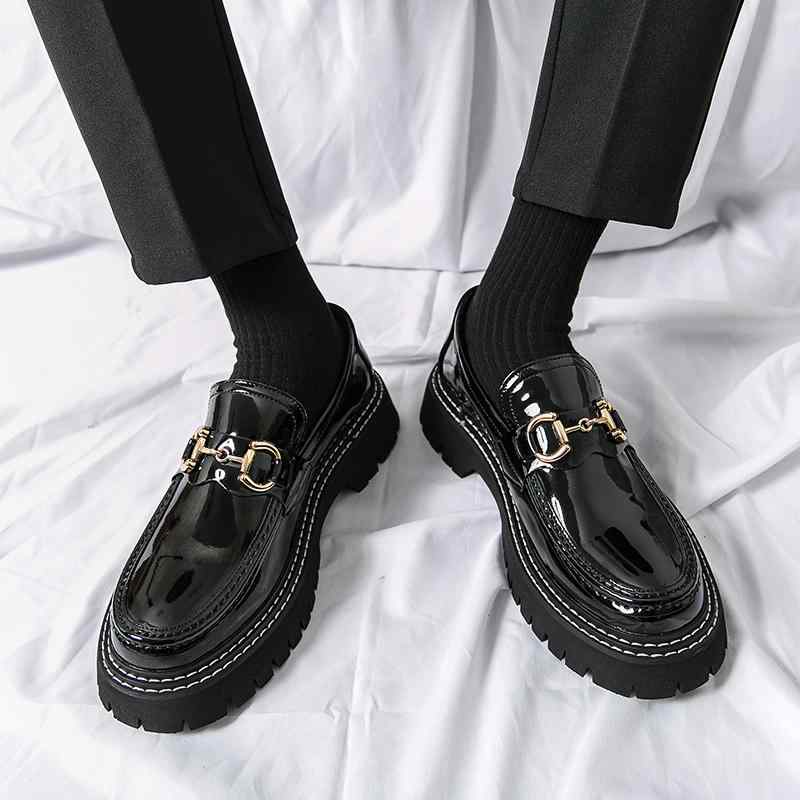 メンズ 紳士靴 革靴 ローファー エレガント フォーマル パテントレザー 光沢 スリッポン 黒 ホースビッ..