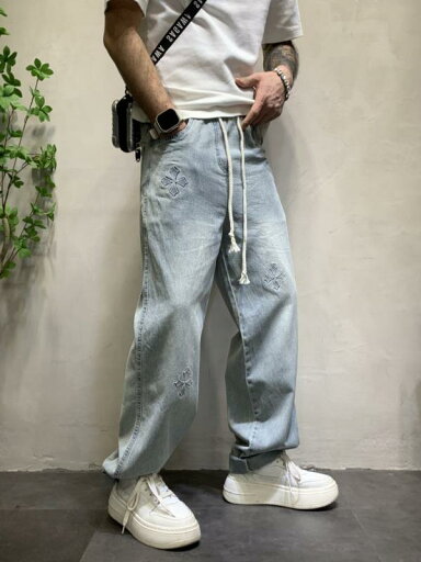 デニムパンツ ゆったり 快適 ストリート 春 ストレート ジーンズ メンズ ブルー レトロ ダメージ パンツ 男性 ヴィンテージ かっこいい デニムパンツ ゆったり 快適 ストリート 春 ストレート ジーンズ メンズ ブルー レトロ ダメージ パンツ 男性 ヴィンテージ かっこいい