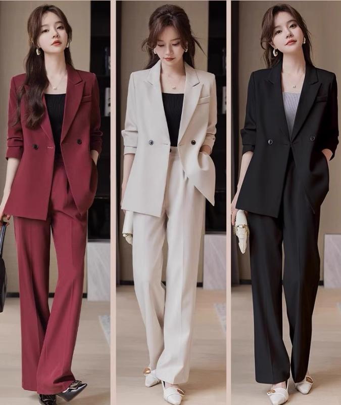 レディース パンツスーツ ゆったりめ プラム アイボリー 黒 上着 ジャケット スーツ襟 ダブルブレスト ..