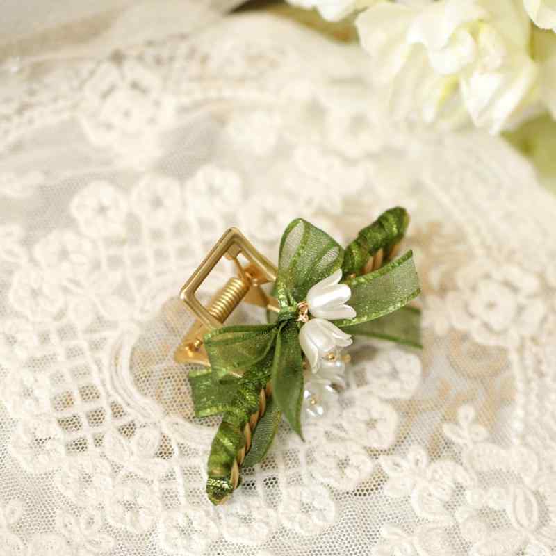 レディース 髪留め クリップ バンスクリップ ピン 花 フラワー おしゃれ かわいい シンプル 上品 華やか 小さめ 爽やか 飾り 大人っぽい エレガント ギフ...