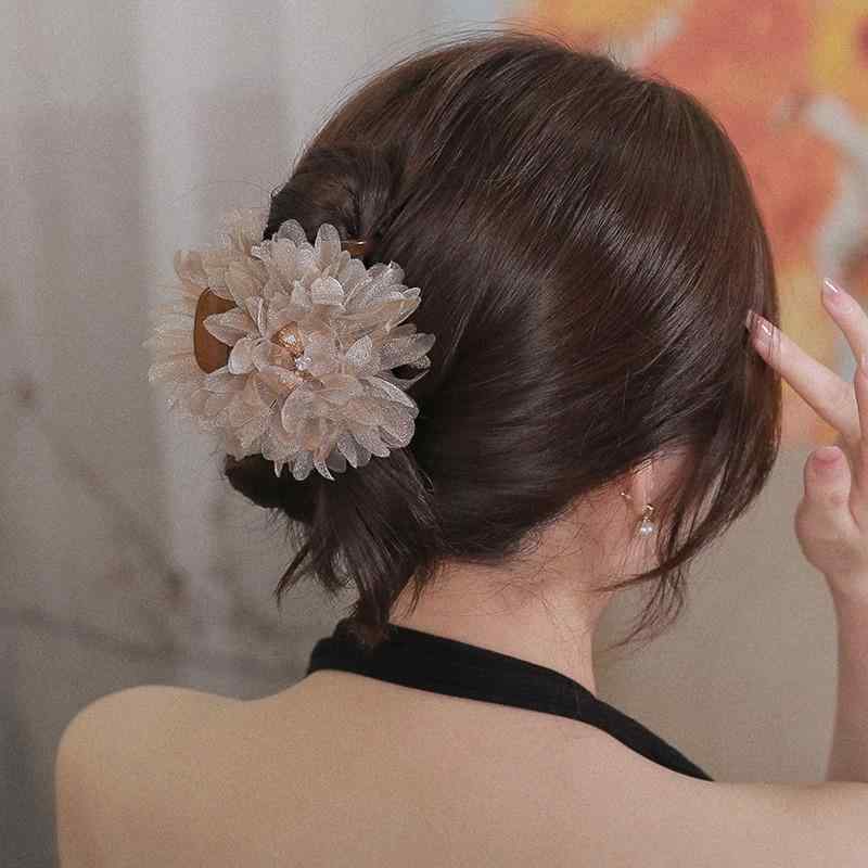 レディース 髪留め サメクリップ ピン ヘアゴム 花 フラワー 大きい フェミニン かわいい おしゃれ 華やか 高級感 パーティー お祝い ギフト 大人っぽい