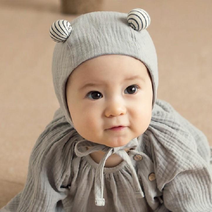 帽子 赤ちゃん用 ニットキャップ フード あごひも付き 耳付き ミニボール ポンポン 韓国 ベビー 綿 生..