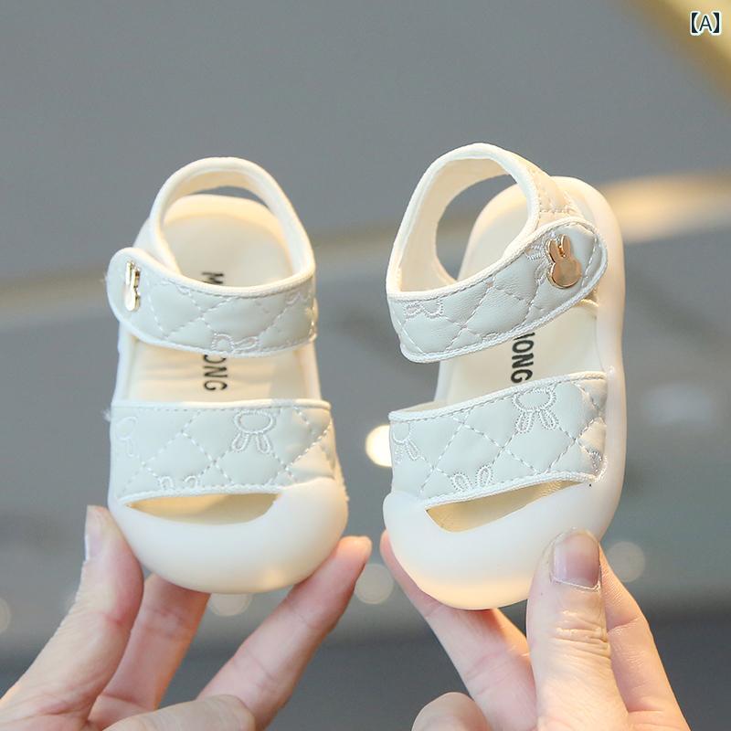 サンダル ベビー 幼児 靴 夏 女の子 プリンセス シューズ ソフトソール クッション ファッション 子供 ..