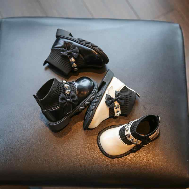 靴 ベビー 秋冬 プリンセス レザーシューズ 赤ちゃん ガールズ シューズ デザイン性 ソフトソール 幼児..