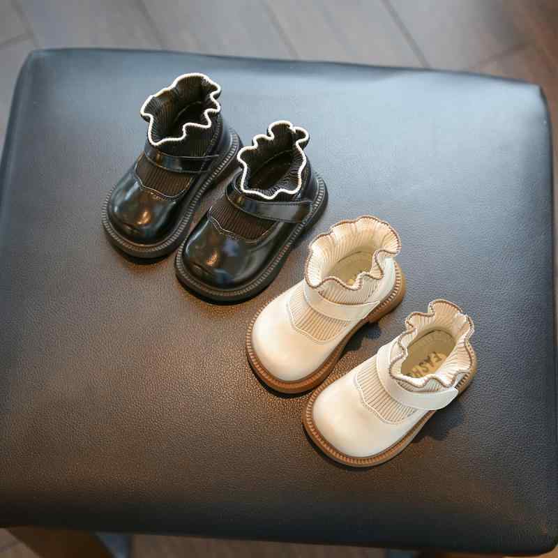 ガールズ 赤ちゃん 靴 ベビー ソフトソール 幼児 秋冬 おしゃれ プリンセス シューズ 靴下 ブーツ ショ..