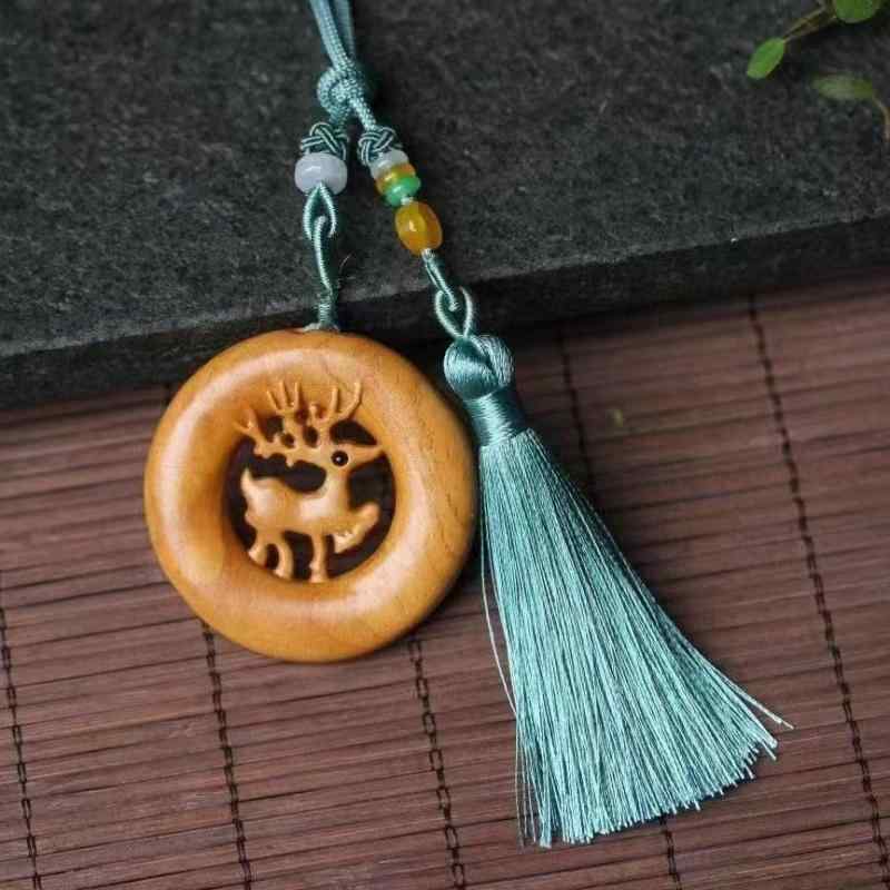 ペンダント 古風 レトロ 車 キーホルダー キーアクセサリー キーチェーン ストラップ 男女兼用 チャイナテイスト 装飾品 スマホ ケータイ バッグ