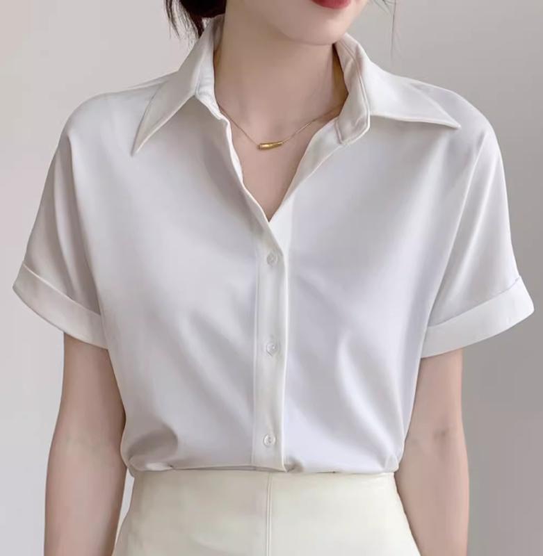 レディース トップス シャツ アセテート 白 半袖 シャツ襟 ポロ襟 シングルブレスト シンプル ベーシック フォーマル オフィス カジュアル ミニマル スタイリッシュ クール 洗練 快適 軽量