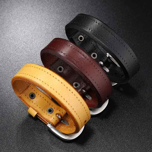 アメリカン パンクロック メンズ レザーブレスレット シンプル 光沢 牛革 ブレスレット ジュエリー 手編み ユニセックス アクセサリー カジュアル おしゃれ ギフト ハンドメイド アメリカン パンクロック メンズ レザーブレスレット シンプル 光沢 牛革 ブレスレット ジュエリー 手編み ユニセックス アクセサリー カジュアル おしゃれ ギフト ハンドメイド