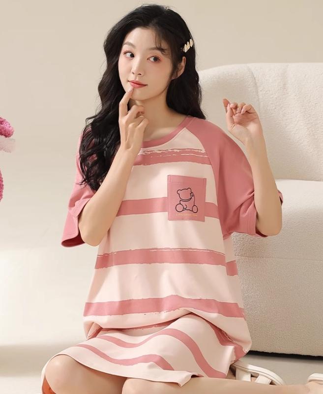 レディース 夏 部屋着 カジュアル 半袖 ミドル丈 薄手 胸パッド付き ルームウェア モダン フェミニン ..