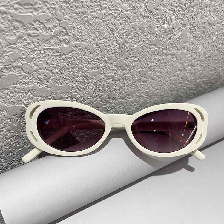 レディース サングラス メガネ アクセサリー アイウェア 小物 韓国 ファッション レトロ ゴージャズ ヴィンテージ風 キャットアイ 小顔効果 おしゃれ ユニーク 夏 男女兼用
