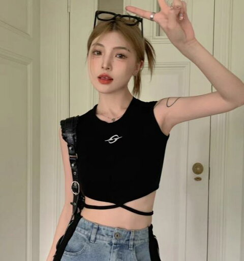 ノースリーブ Y2K ダンサー トップス 女性用 レディース Kドル風 女性 パフォーマンス ピチベスト 肩出し へそ出し スリムフィット ワンポイント ノースリーブ Y2K ダンサー トップス 女性用 レディース Kドル風 女性 パフォーマンス ピチベスト 肩出し へそ出し スリムフィット ワンポイント