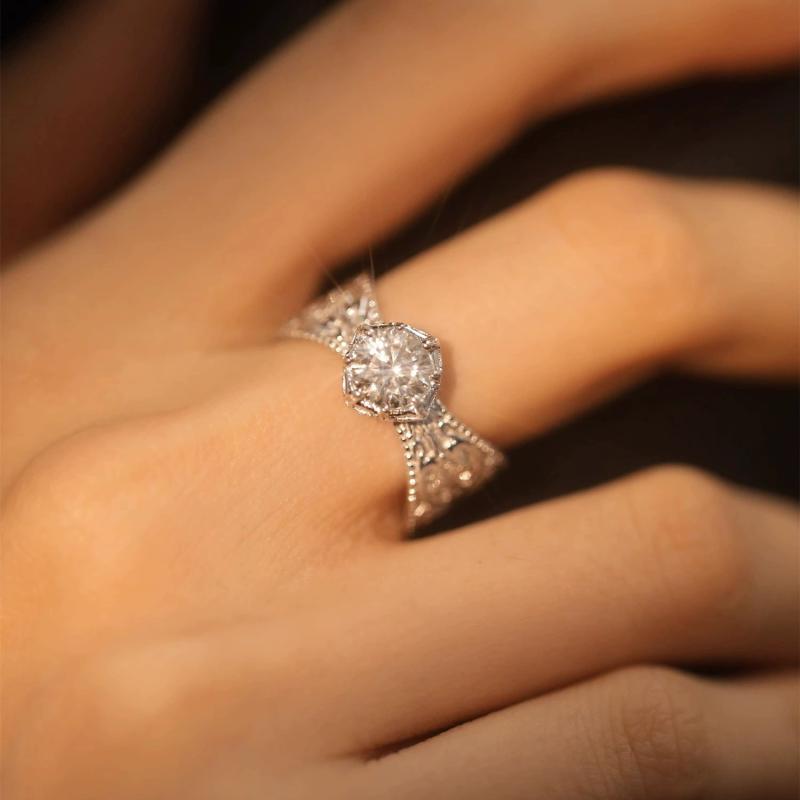 リング 925 シルバー ゴールド アクセサリー チャイナ風 ラインストーン オープン 指輪 サイズ 調節可能 カジュアル レトロ 高級感 レディース 軽量 日常使い ギフト プレゼント