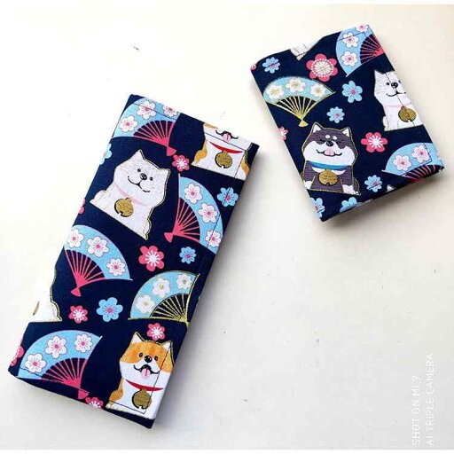 折りたたみ財布 長財布 布製 ポケットサイズ カード収納 コンパクト 紺 犬 花柄 扇子 ファスナー チャック ボタン留め 和柄 和風 古典的 和モダン 折りたたみ財布 長財布 布製 ポケットサイズ カード収納 コンパクト 紺 犬 花柄 扇子 ファスナー チャック ボタン留め 和柄 和風 古典的 和モダン