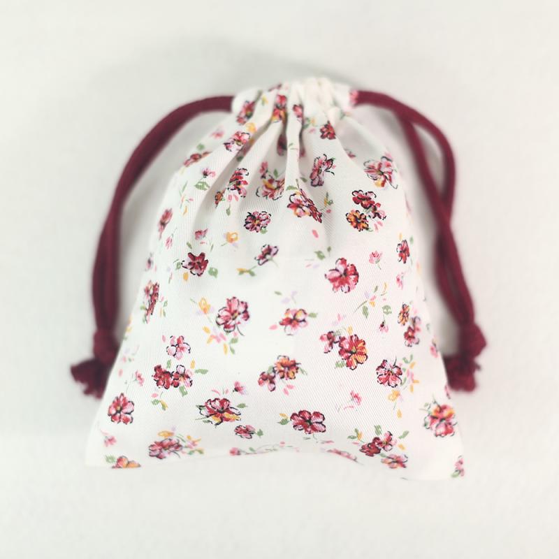 レディース 巾着袋 収納袋 生理用品 ナプキン サニタリー 小花 フローラル ポータブル 旅行 オフィス ..