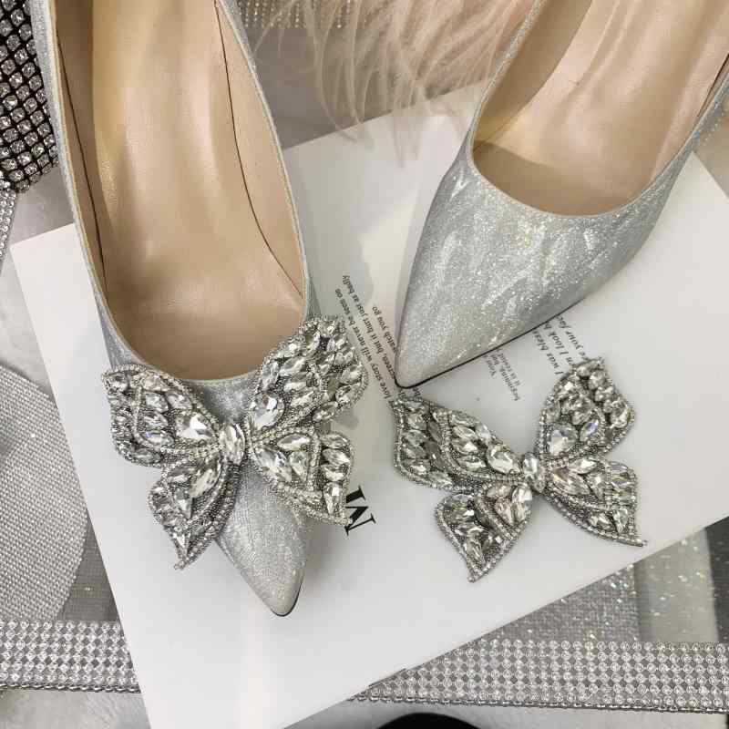 靴 飾り パンプス アクセサリー 軽量 アクセ ハイヒール フラットシューズ ビジュー バックル レディース DIY素材 バタフライモチーフ ウェディング パーティ キラキラ