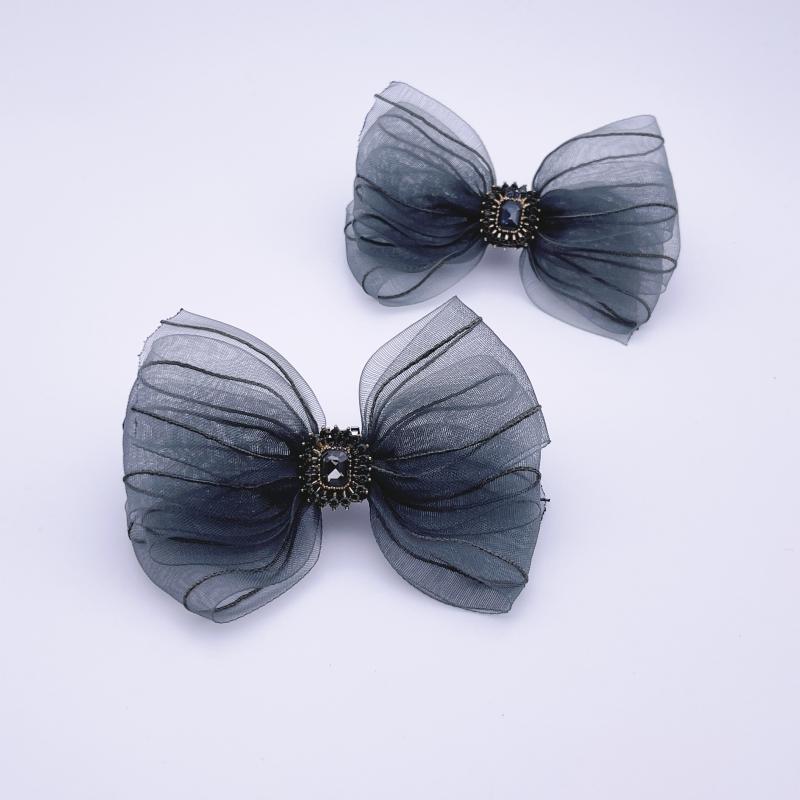 シューズクリップ パンプス 靴飾り レディース ファッション シンプル グレー クリスタル ラインストーン バックル クリップ 韓国 スタイル 取り外し可能 靴アクセ デコパーツ エレガント