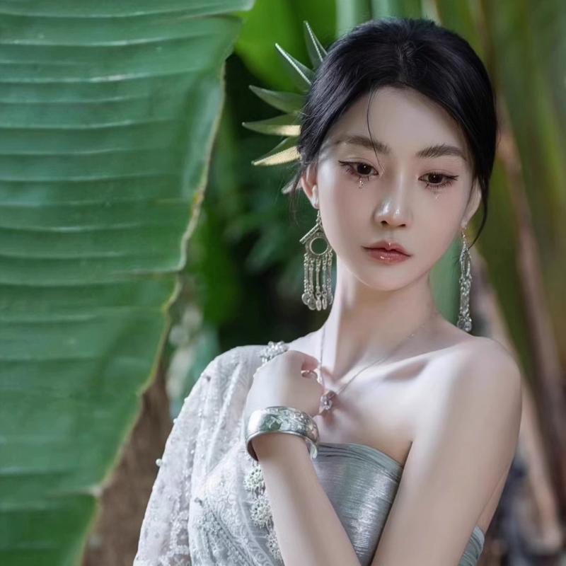 ヘア ピン シーサンパンナ ダイ リーフ タッセル エスニック レトロ アクセサリー カジュアル ヴィンテージ レディース 女性 ダンス コスチューム 民族衣装 手作り 日常使い