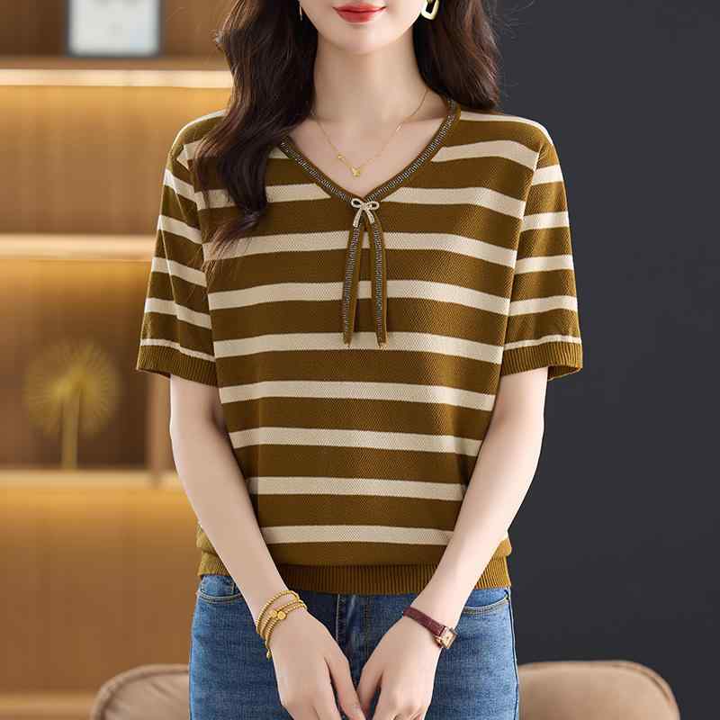 セーター サマーニット 母 夏 冷感 半袖 女性用 ゆったり 大きいサイズ Vネック 中年 ストライプニット 体型カバー おしゃれ エレガント 上品 ビジネス 休日 デイリーユース