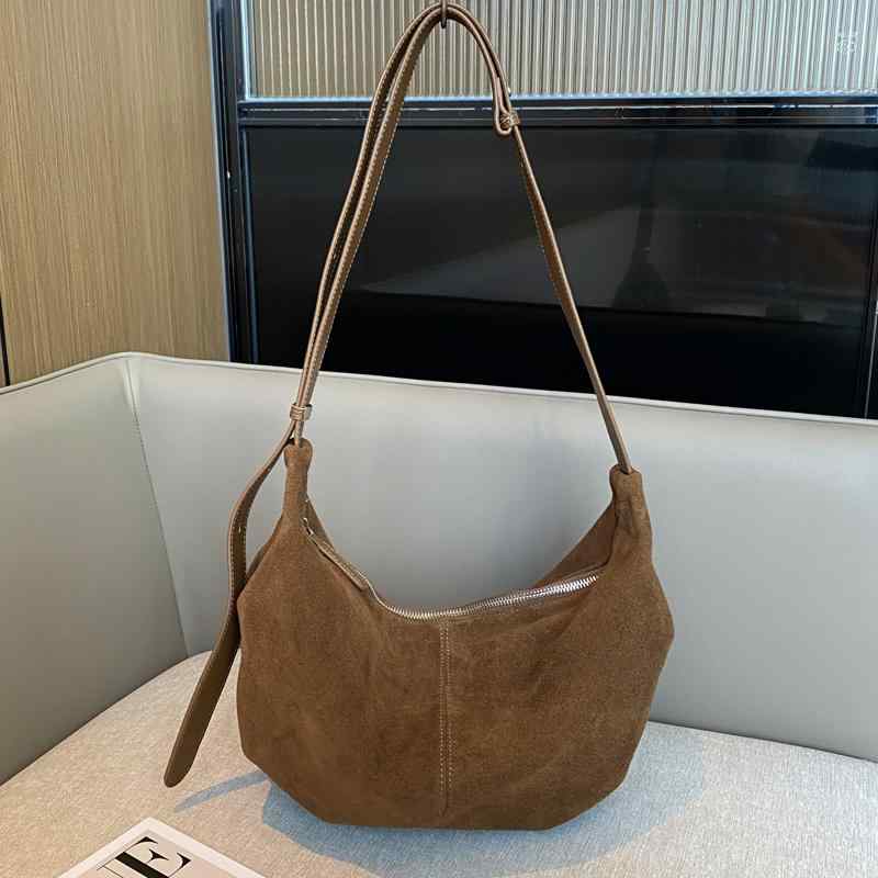 レディース ファッション 秋冬 牛革 大容量 ショルダーバッグ クロスボディ シンプル 軽量 耐久性 実用的 ワイドストラップ ミニマリスト スタイリッシュ