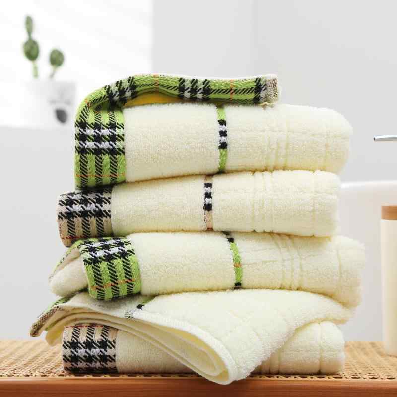 ・主な素材: 綿・糸加工: 股糸・糸規格: 32本撚り・製造工程: パイピング、平織り・重量: 約110g・吸水性: 5秒-10秒・カラー展開: グリーンチェック、ブラウンチェック・サイズ: 幅34cm×長さ74cm・製品分類: フェイスタオル