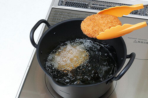 IH対応 たっぷり深型揚げ鍋20cm(フタ付)...の紹介画像2