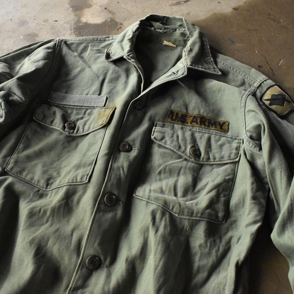60's U.S.ARMY シャツ袖 4th ユーティリティシャツ 240328