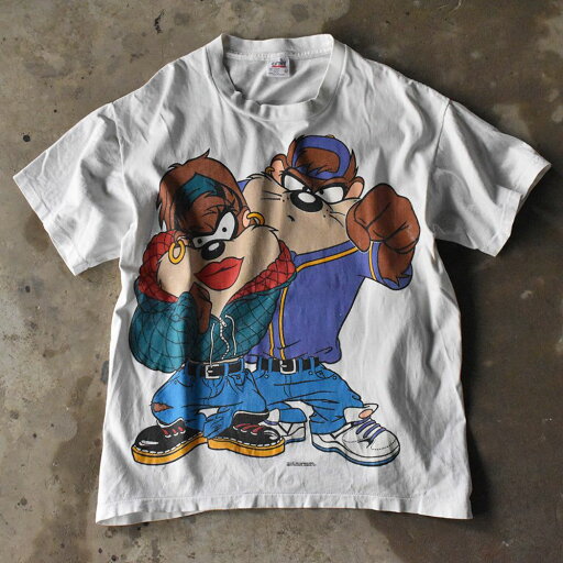 90's Looney Tunes ”TAZ” 両面プリント Tシャツ USA製 240328 90's Looney Tunes ”TAZ” 両面プリント Tシャツ USA製 240328