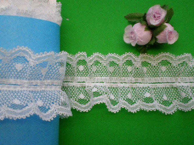 人気のオフシロのラッセルフリル原反売り50M　GRF-00108送料最安値は定形外（規格外）660円