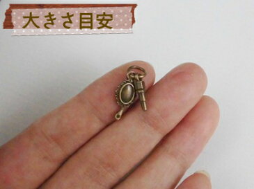 アクセサリー チャーム パーツ 「極小 ペアチャーム」(ハンドミラー手鏡&リップ口紅)(1ペア入) (金黒:アンティーク ブラック ゴールド 金古美)/金具 アクセサリー チャーム 飾り 極小 ミニ レジン UVレジン 封入 パーツ/