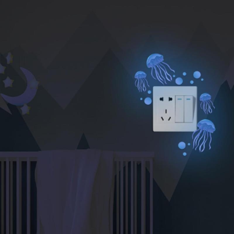 夜光シール ウォールステッカー 光る 蛍光シール きらきら 星月 クラゲ 雪丸 ドット 部屋飾り雰囲気満..