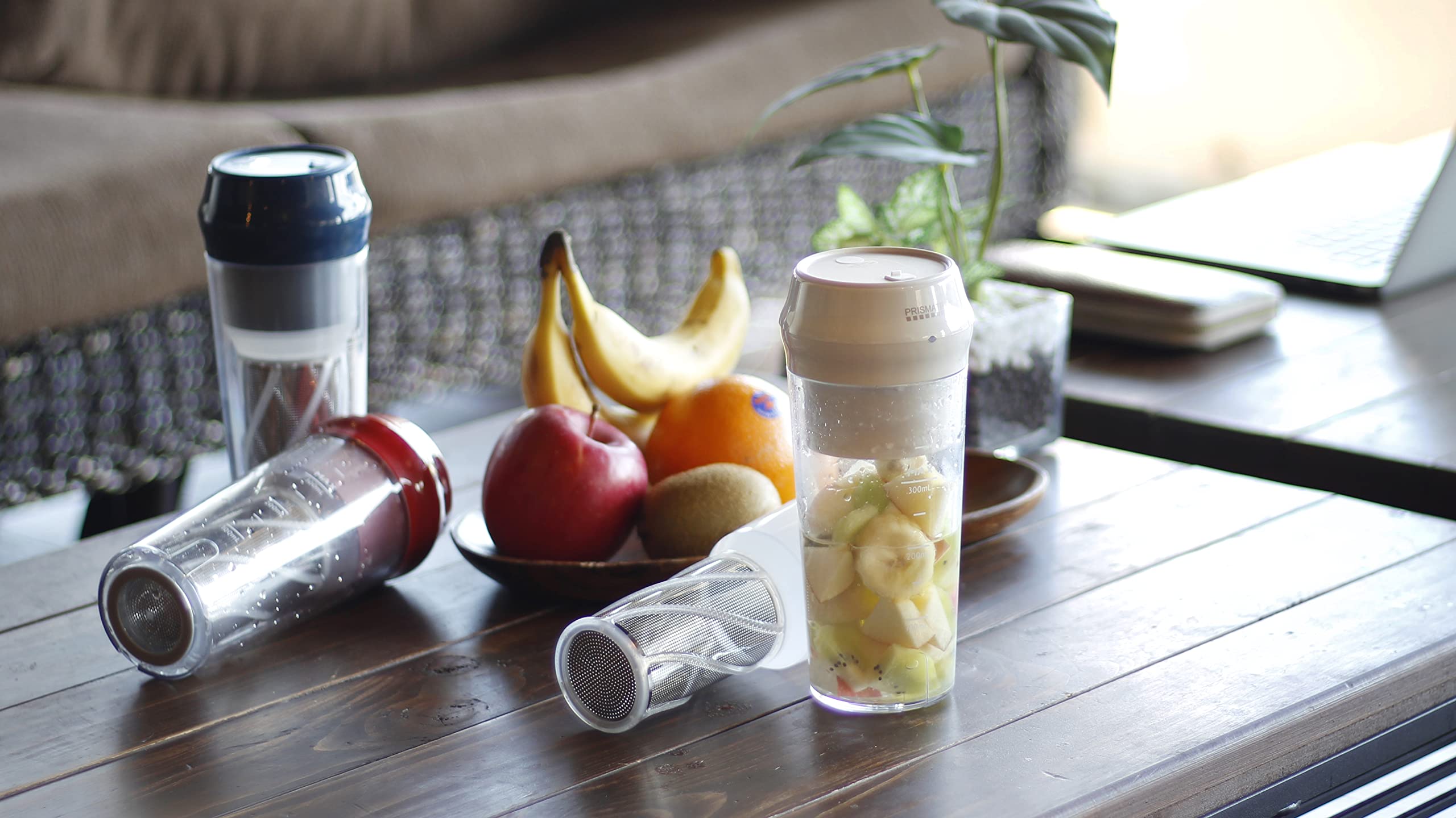 PRISMATEプリズメイト 充電式ポータブルマルチブレンダー 楽しく使えるレシピブック付 PRSK034 ライトベージュLB 送料　無料