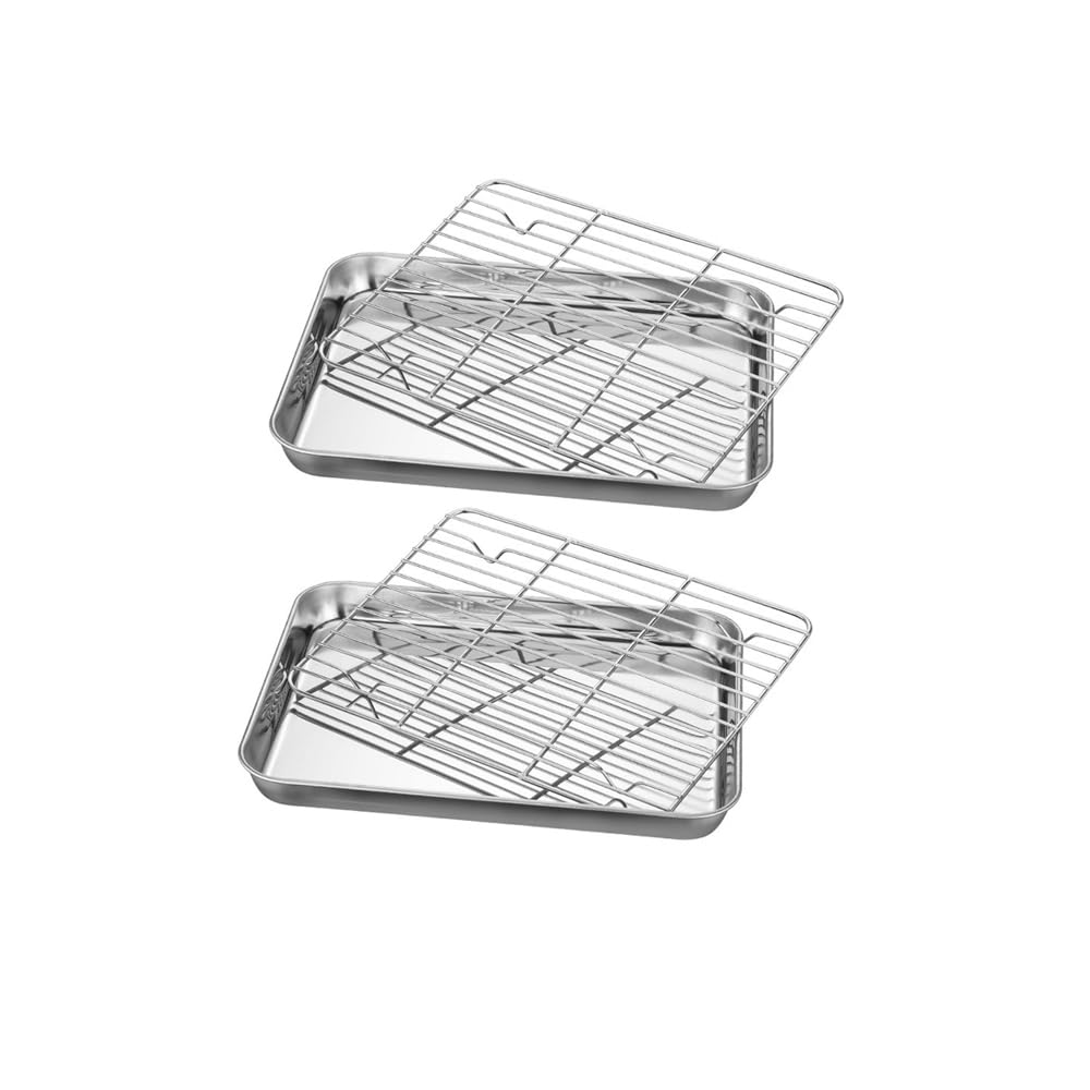 ・ 26 ・・ze:26・188ステンレスバット セット?????本体188ステンレス製なので、耐蝕性・耐久性に優れ、衛生的で錆びにくく丈夫、食器洗い乾燥機対応、オーブン対応。・脚付?????細かいメッシュ/脚付、排水しやすい！網目が大きいから、洗いやすく、水切れも良く乾きやすいのも使いやすいポイントです。・重ねて置?????重ねて収納できるので 省スペース、収納しやすく場所を取らない。取るのが簡単、くっ付いてとれない心配はない。・省スペース設計?????角型だから、円形タイプと比べ、同じ量の食材を入れても省スペースで使うことができ。省スペースで冷蔵庫に入れやすい。・多目的?????揚げ物の下ごしらえに使いやすい4個セットで、オーブンパンとしても使えます。水切り、具材の下準備に。