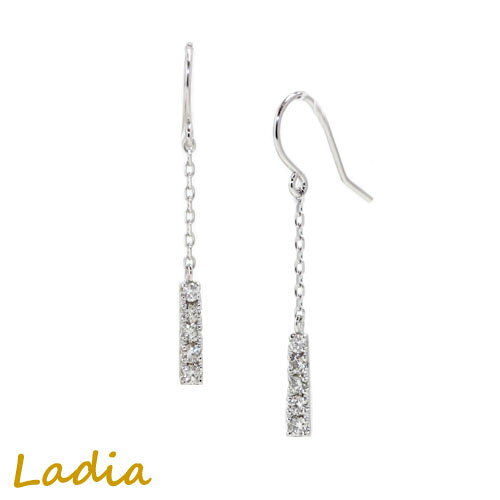 ダイヤモンド ピアス 0.2ct プラチナ 0.1ct×0.1ct フックピアス フック Pt900 Pt850 0.2カラット 0.1カラット チェーンピアス 送料無料 保証書付き ギフト プレゼント 彼女 誕生日 結婚記念日 女性 レディース パーティ ドレス ご褒美 就職 お祝い 記念日 おしゃれ
