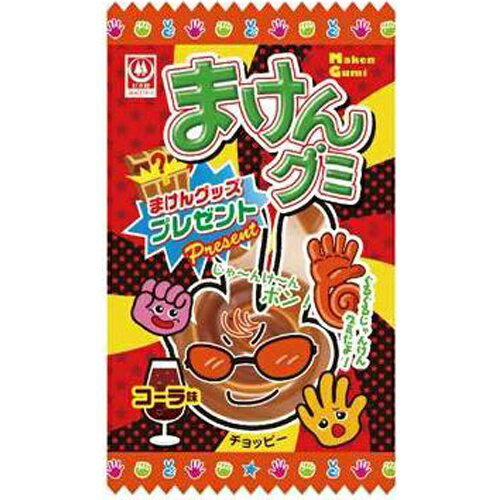 ぐるぐるじゃんけんグミです。【原材料】砂糖（タイ製造）、水あめ、ゼラチン、食用油脂／甘味料（ソルビトール）、酸味料、ゲル化剤（ペクチン：オレンジ由来）、着色料（カラメル）、香料【内容量】15g【賞味期限】別途商品ラベルに記載【保存方法】直射日光および高温多湿の場所を避けて保存【製造者】杉本屋製菓合計税込￥3,980以上購入で送料無料！