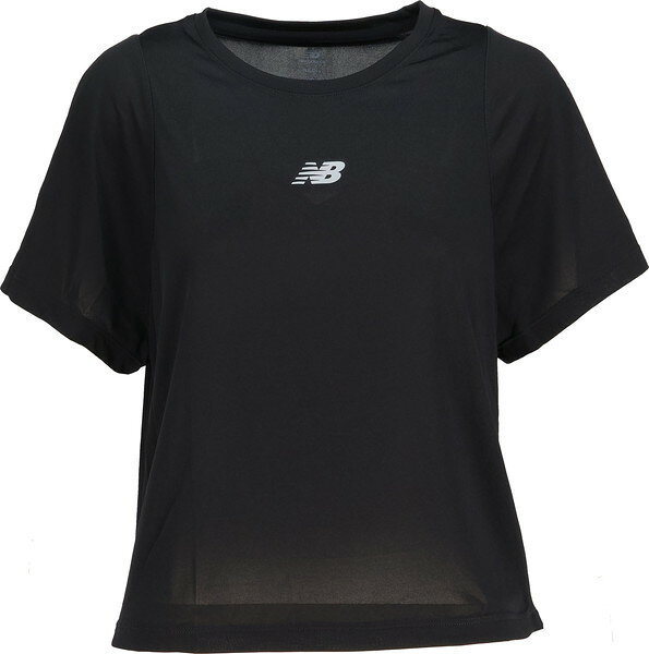 動きやすいカッティングのショートスリーブTシャツ。軽量でドレープ感のある素材がリラックスフィットのシルエットとサイドスリットとあわせ、動きやすさと抜け感をプラス。吸汗速乾性に優れたNB Dryがドライな着心地をキープし、胸元のリフレクティブフライングNBロゴが夜間の視認性もサポート。◯半袖Tシャツウィメンズポリエステル100%タイ【03005020000000000】【02918020000000000】